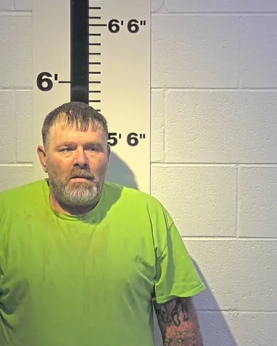 STEVEN MEREDITH mugshot