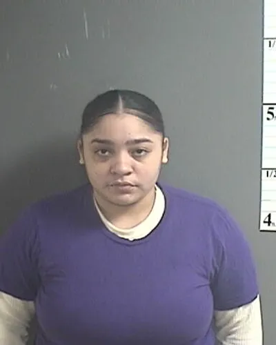 YAMIRA ROSADO mugshot