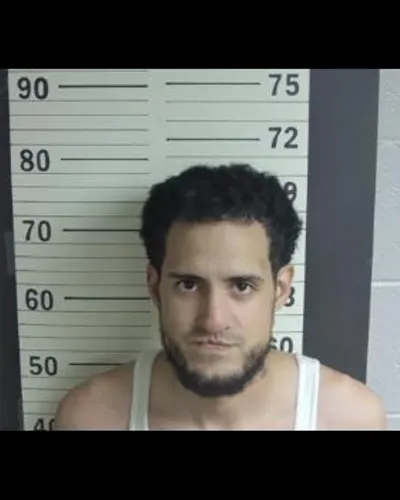 IRAMIL RIVERA mugshot
