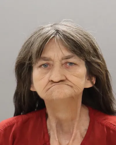 Tracie Beach mugshot