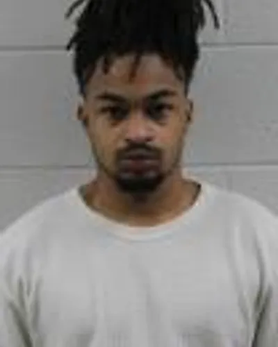 Isaiah Arnold mugshot